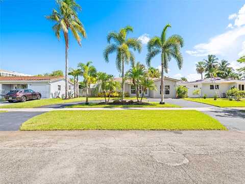 Arthur, HOLLYWOOD, FL 33021