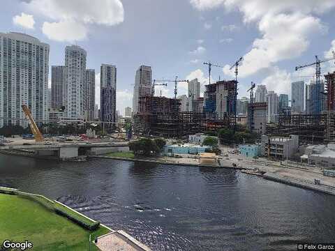 Miami, MIAMI, FL 33130