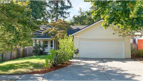 Pine, PORTLAND, OR 97233