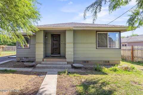 13Th, YAKIMA, WA 98901