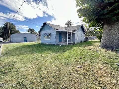 Hillcrest, GRANDVIEW, WA 98930