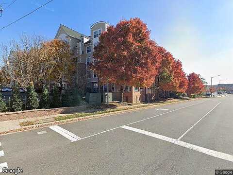 Carnegie Hall Ct, Vienna, VA 22180