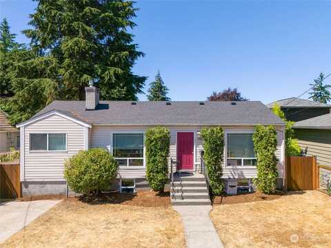 31St, SEATTLE, WA 98115