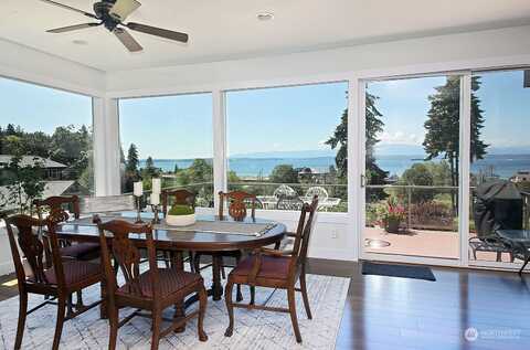 Mutiny View, FREELAND, WA 98249