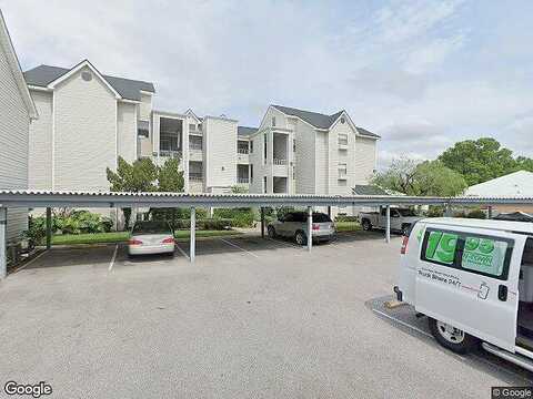 W Sligh Ave, Tampa, FL 33614