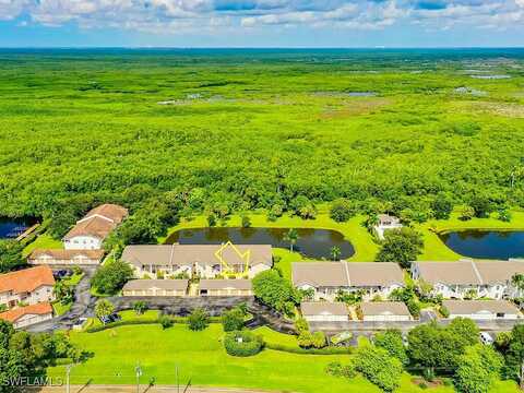 Newport Dr, Naples, FL 34114