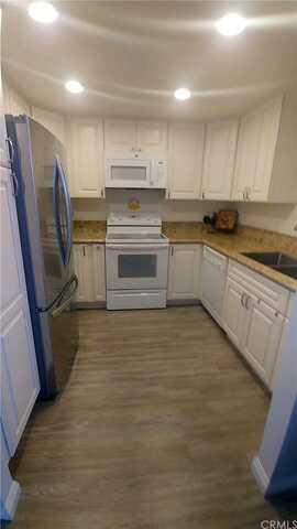 Jasper, Mission Viejo, CA 92691