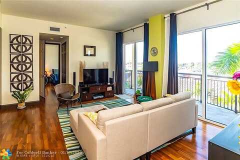 Ne 14Th Ave, Wilton Manors, FL 33334