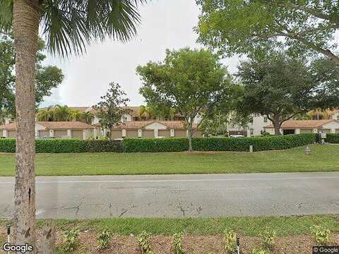 Newport Dr, Naples, FL 34114