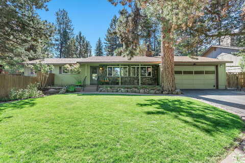 Revere, BEND, OR 97701