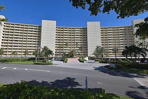Lakeshore Dr, North Palm Beach, FL 33408
