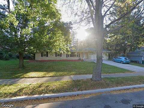 Evergreen, CEDARBURG, WI 53012