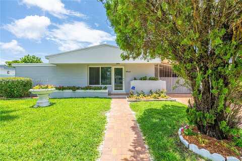 Bahama, CUTLER BAY, FL 33189