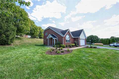 Cedar, MURRYSVILLE, PA 15668