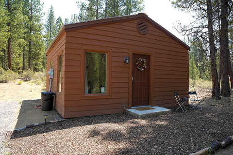 Corbell, CHILOQUIN, OR 97624