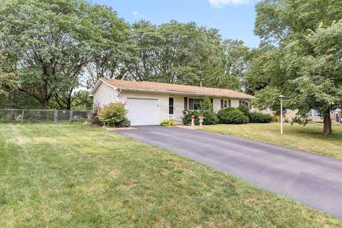 Jade, SAINT PAUL, MN 55122