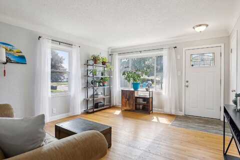 Douglas, SOUTH SAINT PAUL, MN 55075