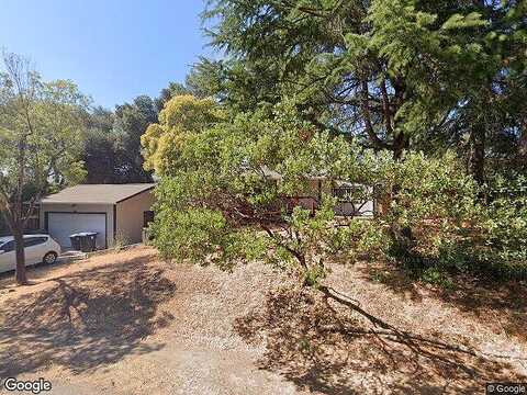 Cori, REDWOOD VALLEY, CA 95470