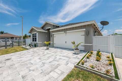 316Th, HOMESTEAD, FL 33030