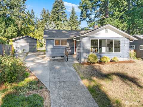 Densmore, SHORELINE, WA 98133