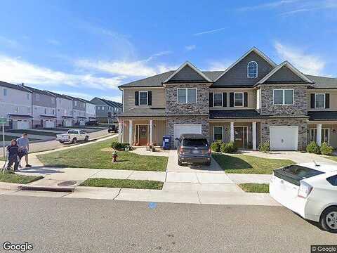 Helmsdale, FOREST, VA 24551