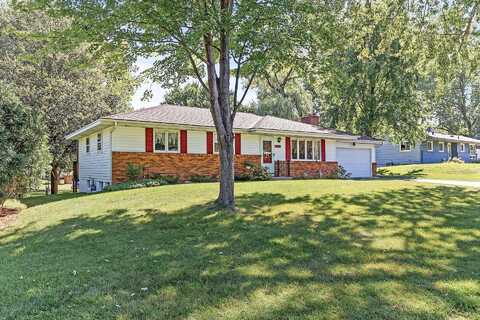 Birchwood, BURNSVILLE, MN 55337