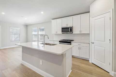 Lone Maverick Drive, Fort Worth, TX 76036