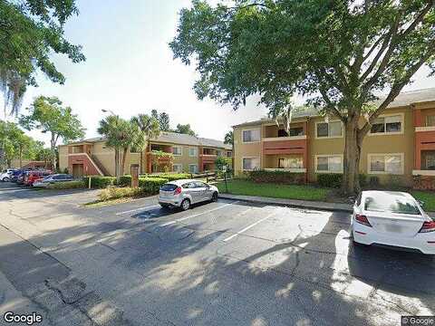 Kenwick Cir, Casselberry, FL 32707