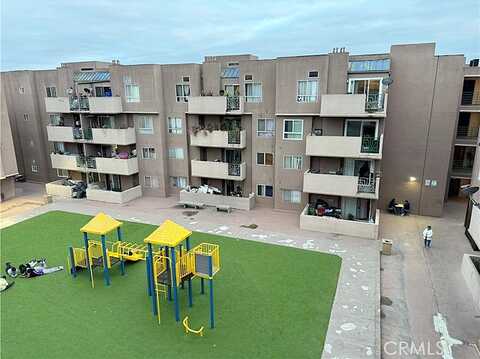 4Th Street #405, Santa Ana, CA 92701