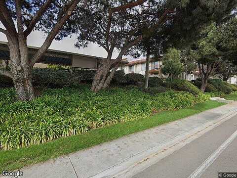 Rosenda Ct, San Diego, CA 92122