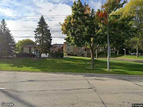 W Good Hope Rd, Glendale, WI 53209