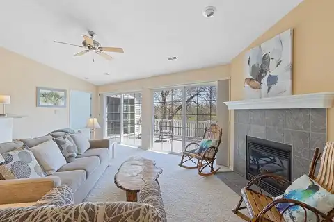 Island View, LODI, WI 53555