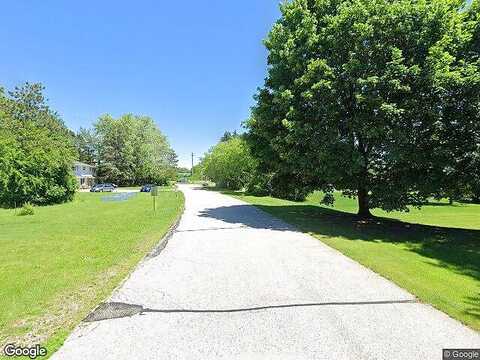 N49W36150 Nottingham Ln, Oconomowoc, WI 53066