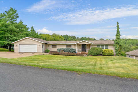 Three Town, LA CROSSE, WI 54601