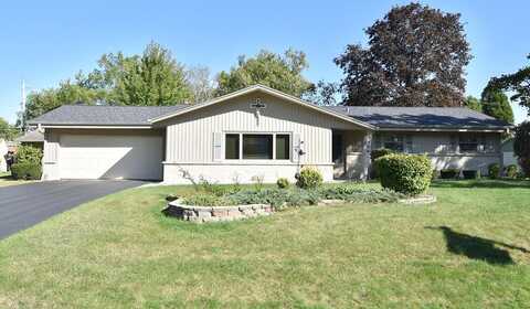 Woodridge, OAK CREEK, WI 53154