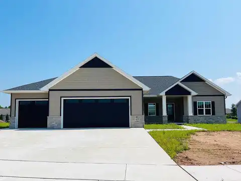Bradly, GREEN BAY, WI 54311