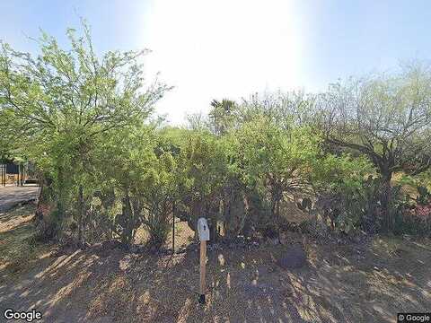 Ta Do Hoya, BLACK CANYON CITY, AZ 85324