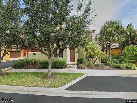 Chula Vista St, Naples, FL 34113