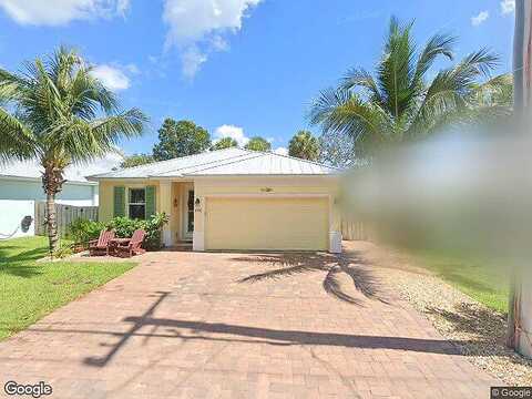 Young, MELBOURNE, FL 32935