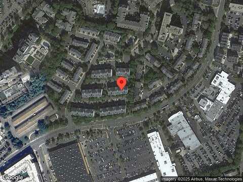 S Pickett St, Alexandria, VA 22304