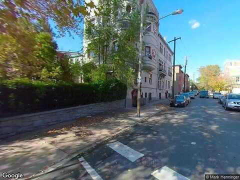 Green St, Philadelphia, PA 19130