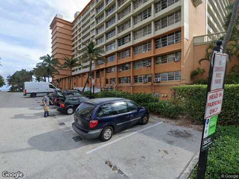 Collins, SUNNY ISLES BEACH, FL 33160
