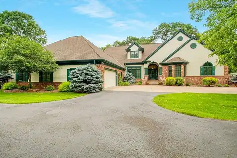 Davis, EAU CLAIRE, WI 54701