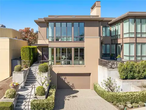 Ne 59Th Street, Kirkland, WA 98033