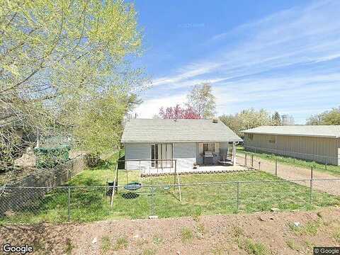 E Mcneil --, Show Low, AZ 85901