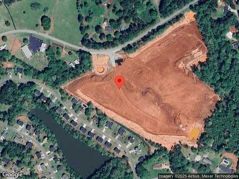 Sherwood Dr, Commerce, GA 30529