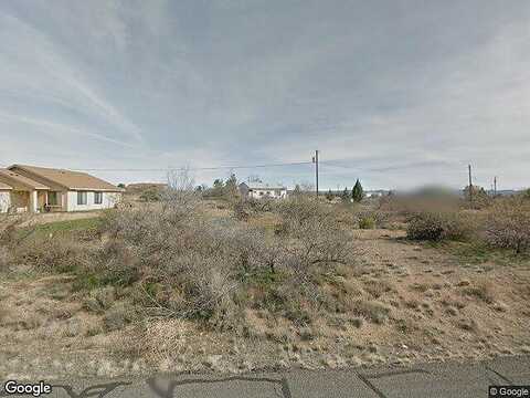 E Mesa Verde Rd #2, Mayer, AZ 86333