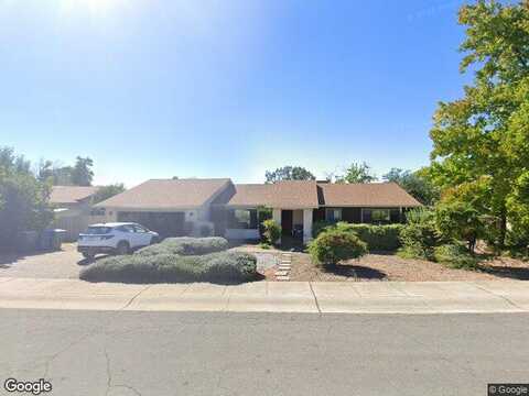 Villa Dr, Redding, CA 96001