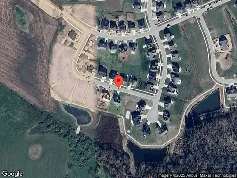N65W25583 Beaver Creek Ln, Sussex, WI 53089