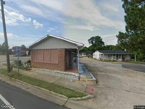 Castle Ct, Hawkinsville, GA 31036